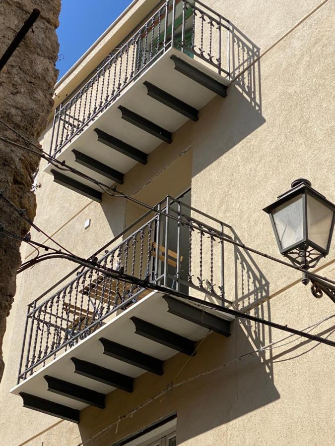 Capo Apartment-Suite Palermo Bagian luar foto